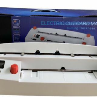 Máy cắt card tự động