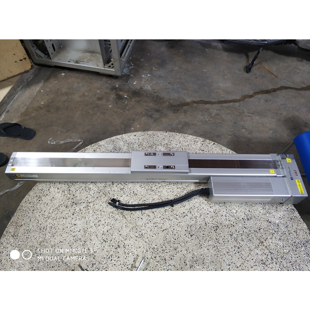 Combo vitme + ray trượt khung thép IAI_JAPAN