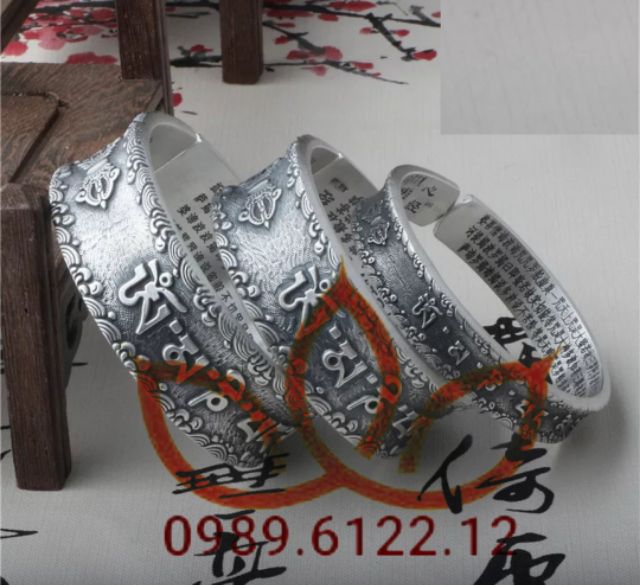 Vòng tay bạc Om Mani Padme Hum