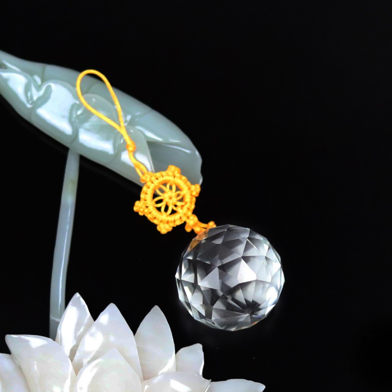 Quả Cầu Pha Lê Phong Thủy Trấn Trạch (4cm) – Hóa Giải Nhà Có Cửa Chính Thông Cửa Hậu - PT Sư Tam Nguyên | BigBuy360 - bigbuy360.vn