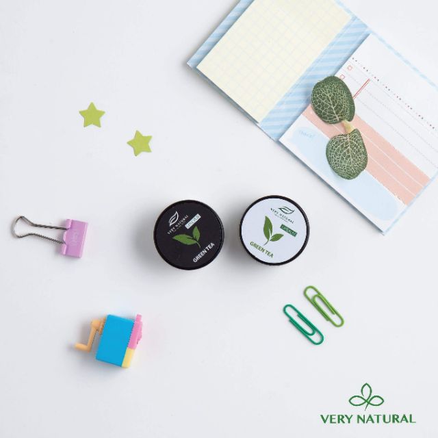 Tẩy tế bào chết môi Very Natural | BigBuy360 - bigbuy360.vn