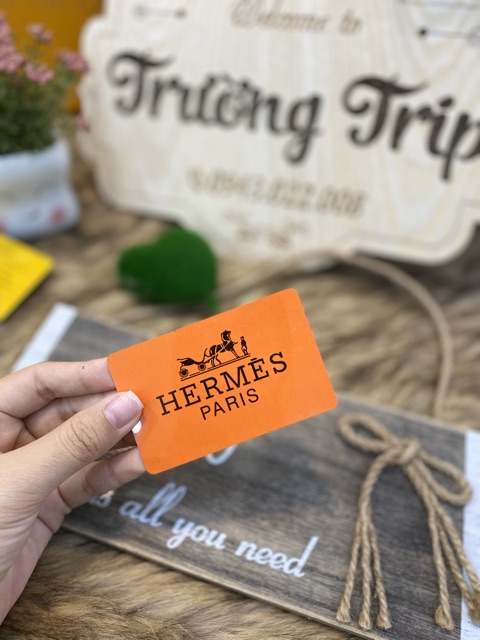 Thẻ cứng thẻ hãng phụ kiện thẻ card túi các hãng thời trang HM, LV, CN, YSL...