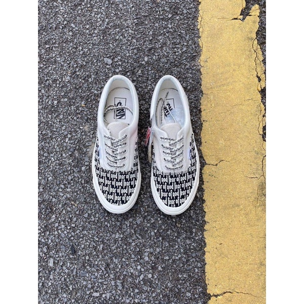 Giày fear of god era 95(Shoppe mình mới mở Follow mình nhé)