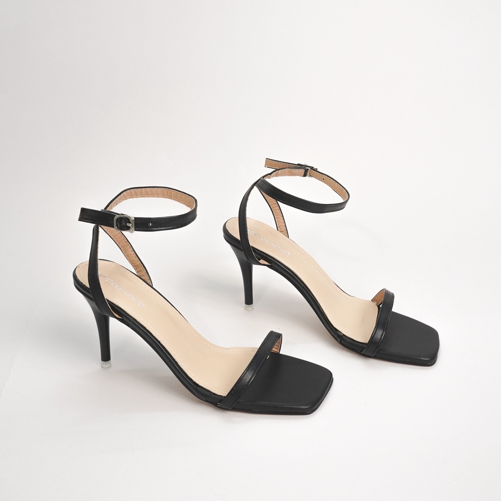 Giày sandal nữ gót 7cm quai dây mảnh mã V74