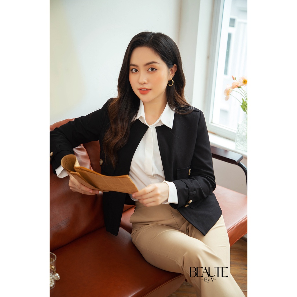 BEAUTEBYV - Áo Blazer túi ốp Berry | BigBuy360 - bigbuy360.vn