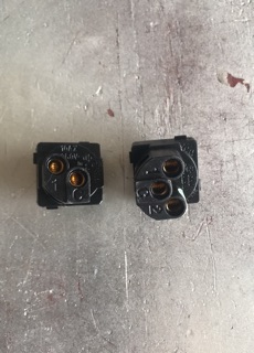 Set 2 Hạt công tắc 1 chiều, 2 chiều Sino S18 Vanlock
