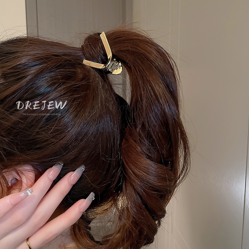 Kẹp tóc DREJEW hình tam giác đơn giản tạo kiểu đuôi ngựa phong cách Hàn Quốc dễ phối đồ thời trang mùa hè