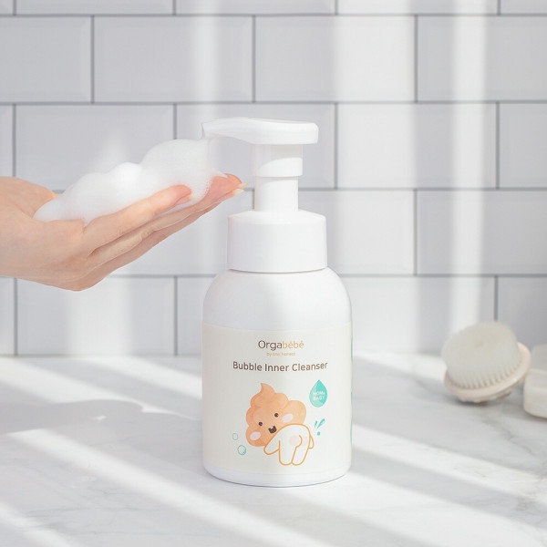 Dung dịch vệ sinh hữu cơ cho bé Orgabébé 300ml, bọt vệ sinh chiết xuất thiên nhiên - Monnie Kids