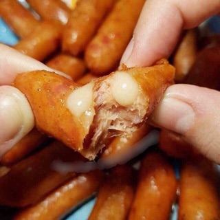 [250g=16cây]Xúc xích phô mai đức