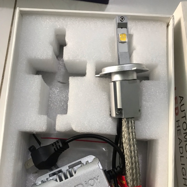 Đèn led xhp 70- L9