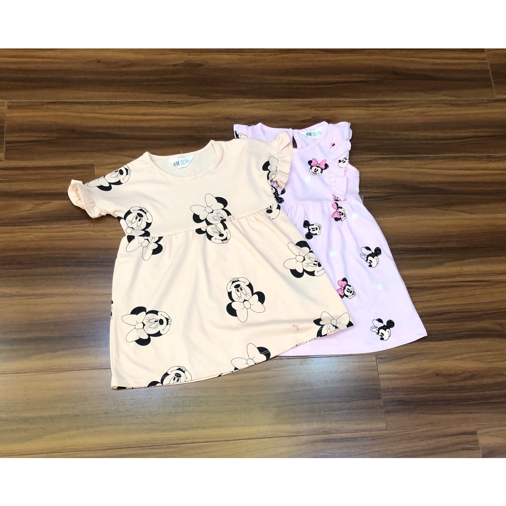 Váy H M minnie chất cotton có 2 màu dành cho bé gái size từ 2 đến 6y (13 đến 22kg)