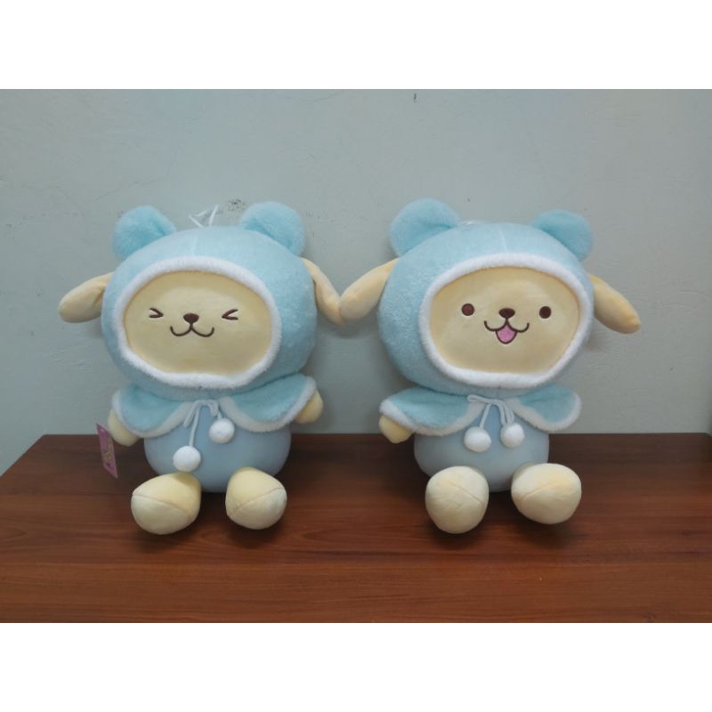 Pompompurin mặc áo choàng gấu