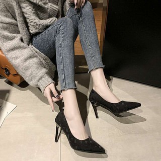 Giày cao gót big size nữ 40 41 42 43 từ 7cm - 9cm gót nhọn trong giày big size nữ