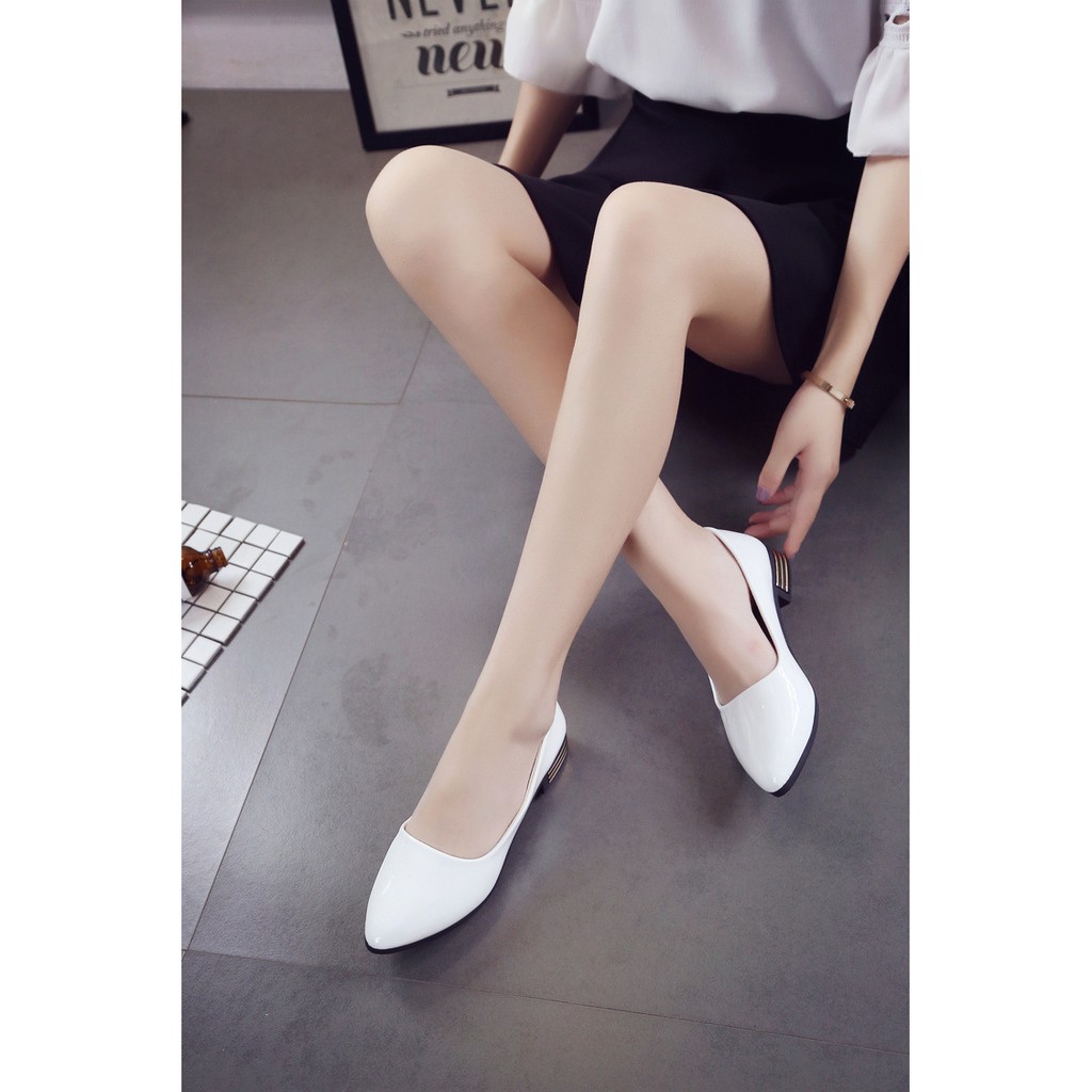 Giày Nữ Cao Gót Đế Vuông Mũi Nhọn New Style