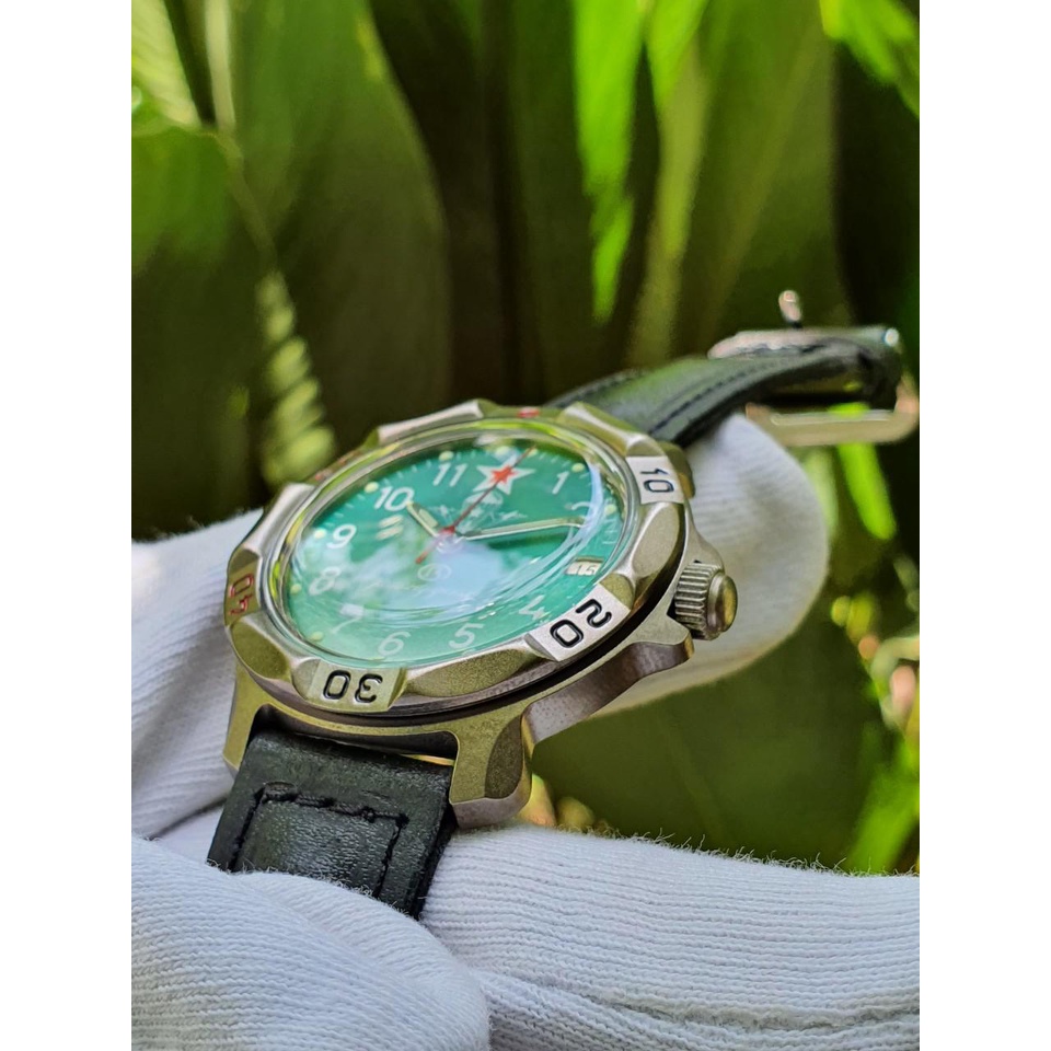Đồng hồ Nga Vostok Komandirskie 816307. Đồng hồ nam Vostok máy cơ lên giây, size mặt 39, size dây 18, vỏ titan