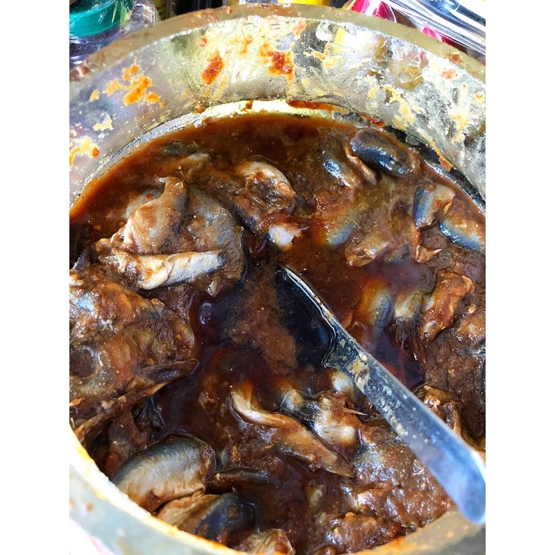 Mắm cá linh nguyên con