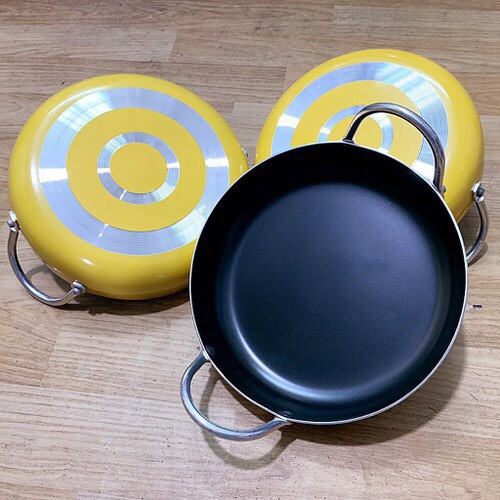 Chảo chống dính 2 quai đáy bằng size 22cm