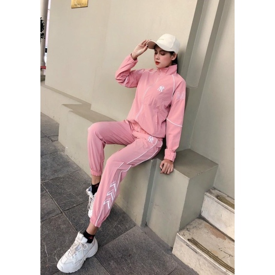 SN85 - BỘ GIÓ NỮ KÉO KHOÁ THÊU NY MLB VIỀN CHỈ