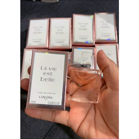 Nước hoa lancome 𝐋𝐚 𝐕𝐢𝐞 𝐄𝐬𝐭 𝐁𝐞𝐥𝐥𝐞 mini 4ml🌾 nhỏ xinh - ngọt ngào - quyến rũ🍇