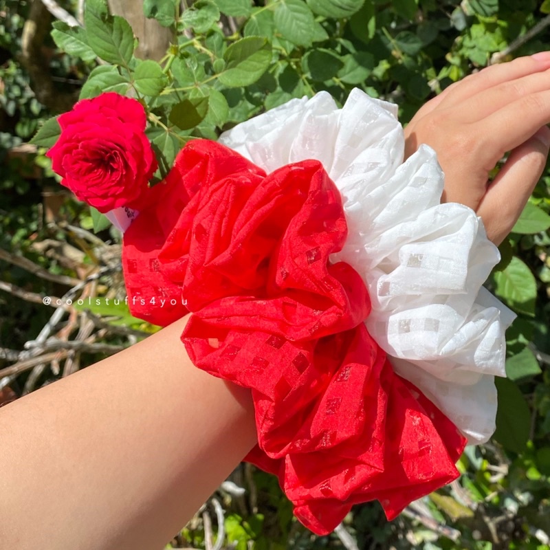 Buộc Tóc Scrunchies Voan Phồng Sọc ĐỎ/TRẮNG Size Trung