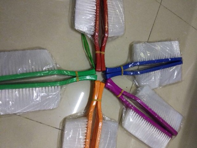 Bàn chải sợi cứng quét bàn bida 32k