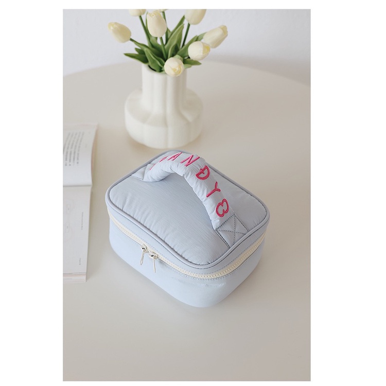 Túi Đựng Mỹ Phẩm Thiết Kế Dễ Thương