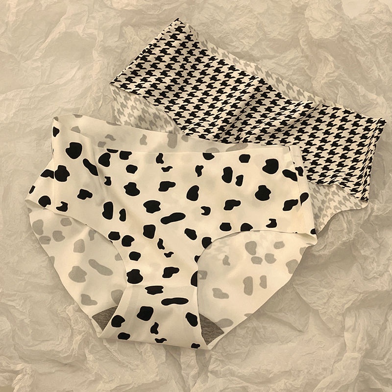 Quần Lót Lụa Mát Không Đường May Lưng Vừa Dễ Thương Phong Cách Nhật Bản Dành Cho Nữ