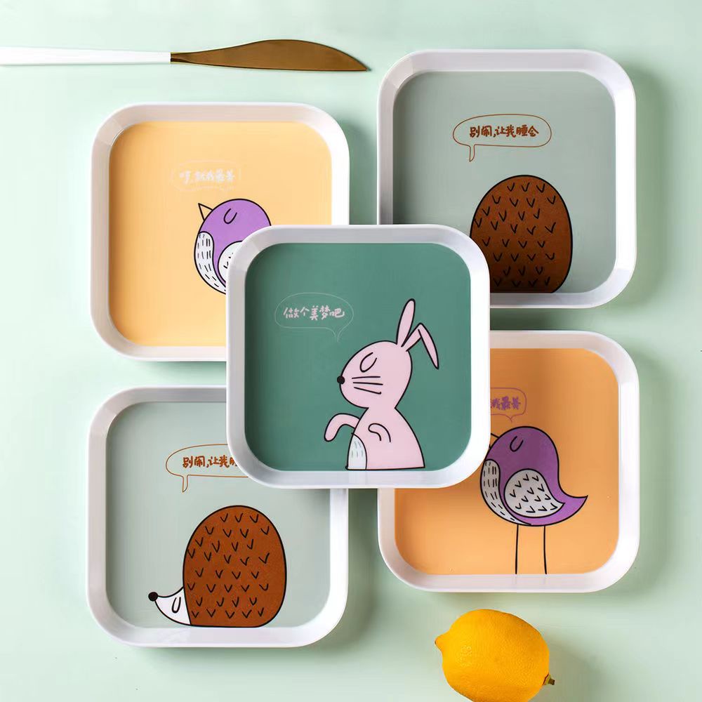 Set 4 Đĩa Đựng Thức Ăn Họa Tiết Hoạt Hình Dễ Thương