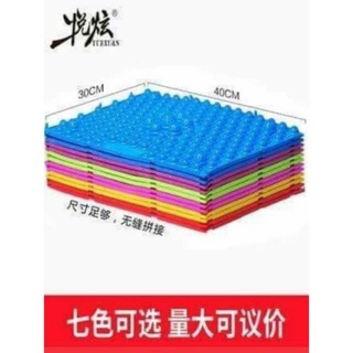 com bo 10 thảm gai tri liệu