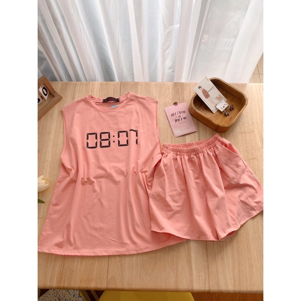 Bộ ba lỗ 08:07