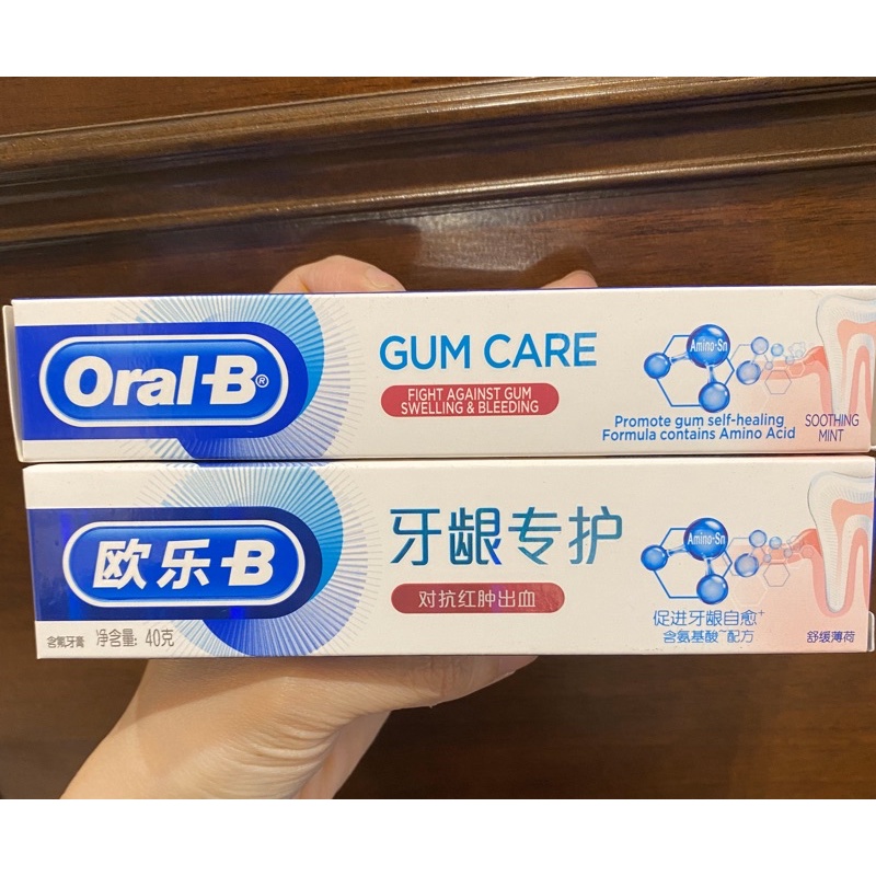 Kem đánh răng Crest/Oral B túyp mini du lịch