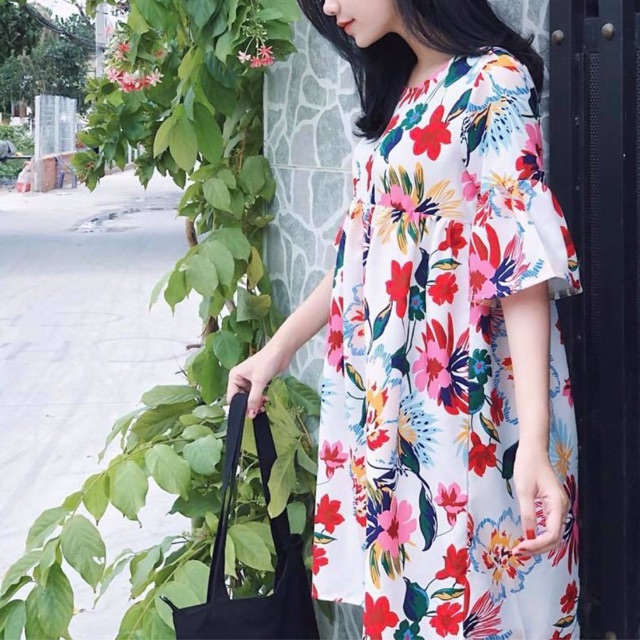 Váy hoa suông