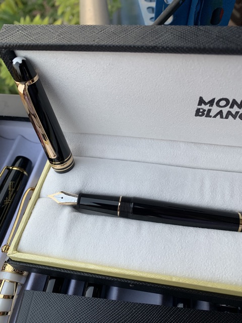Bút máy Montblanc Meisterstuck 145 Classique Gold Plated