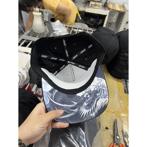 Nón lưỡi trai thêu tên theo yêu cầu