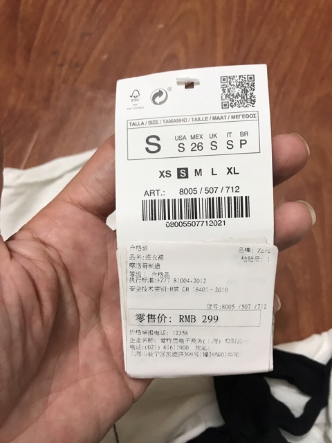 Đầm ZARA auth size s newtag
