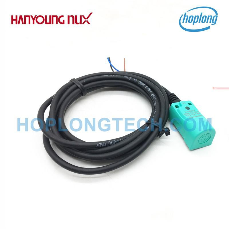Cảm biến UP18S-8NA Hanyoung Nux