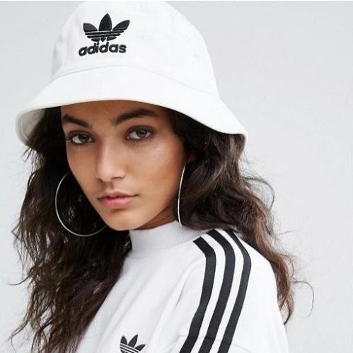 Mũ Bucket Adidas Phong Cách Hàn Quốc Xinh Xắn Cho Nữ Đẹp !