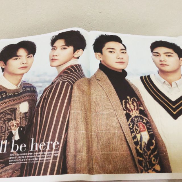 Tạp chí Hàn Quốc 1st Look Nu'est, Somi, Got7 Mark, Fromis9