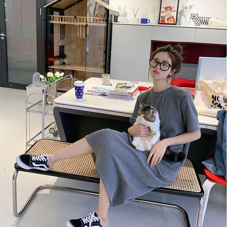 Đầm Thun Ngắn Tay Form Rộng Phong Cách Năng Động Trẻ Trung Dành Cho Nữ