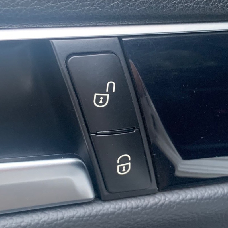 Nút Công Tắc Cửa Sổ Chuyên Dụng Cho GL GLE GLS CLA GLA E B C Class