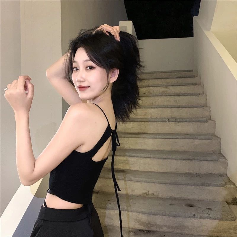 |ORDER TAOBAO| Áo len hai dây kiểu yếm croptop