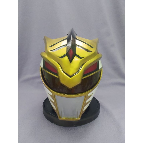 Nón siêu nhân của Draken Lord