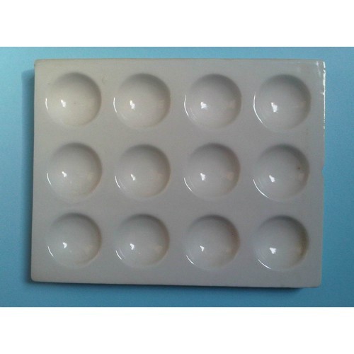 Khay sứ thử hóa chất 12 giếng (1 cái)