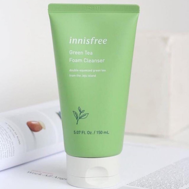 Sữa rửa mặt Innisfree Green Tea Cleansing Foam