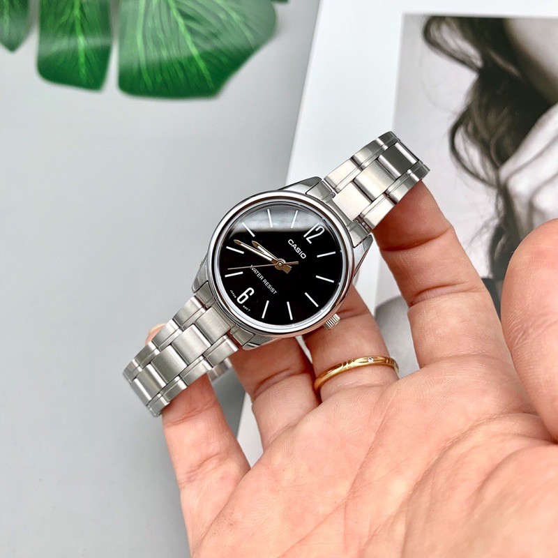 Đồng hồ nữ dây kim loại Casio Anh Khuê LTP-V005D-1BUDF