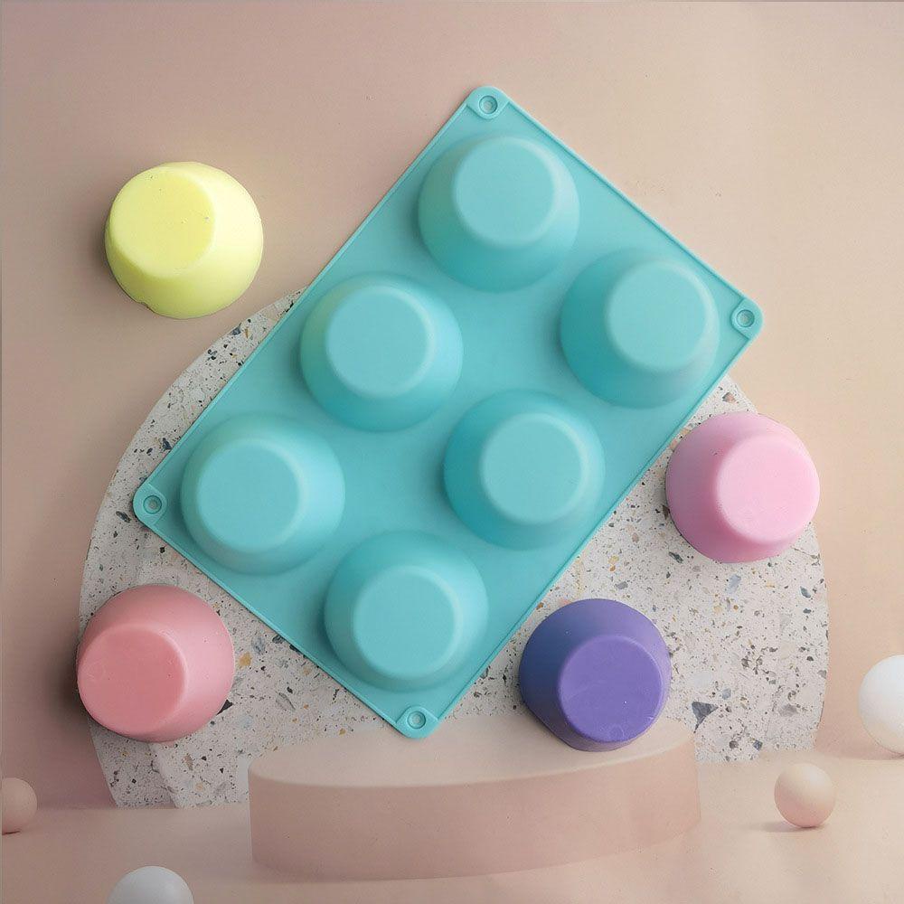 Khuôn Làm Bánh Bằng Silicone Mềm Mại Và Thoải Mái