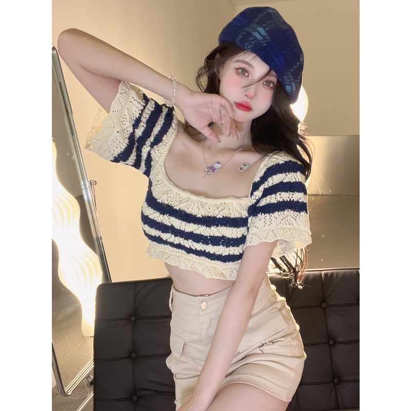 Áo dệt kim cổ vuông họa tiết kẻ sọc thời trang Hàn Quốc cho nữ