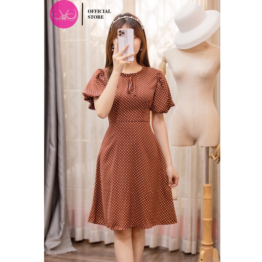 Váy dáng xòe họa tiết chấm bi cổ bèo Evalover | BigBuy360 - bigbuy360.vn