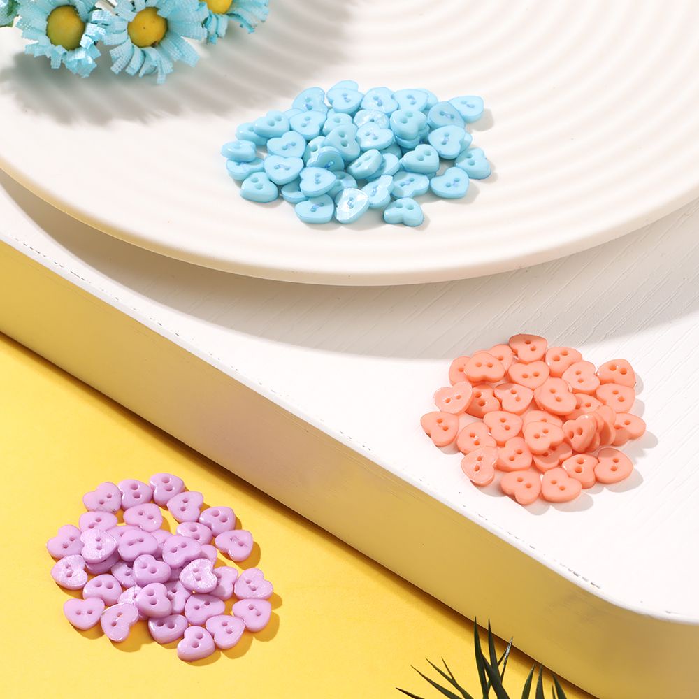 Set 50 Nút Trái Tim 6mm Nhiều Màu Sắc May Vá Cho Búp Bê