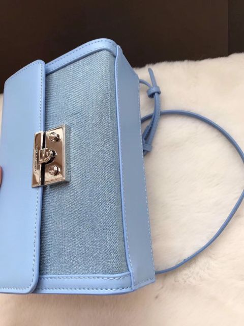 Túi xách thời trang nữ